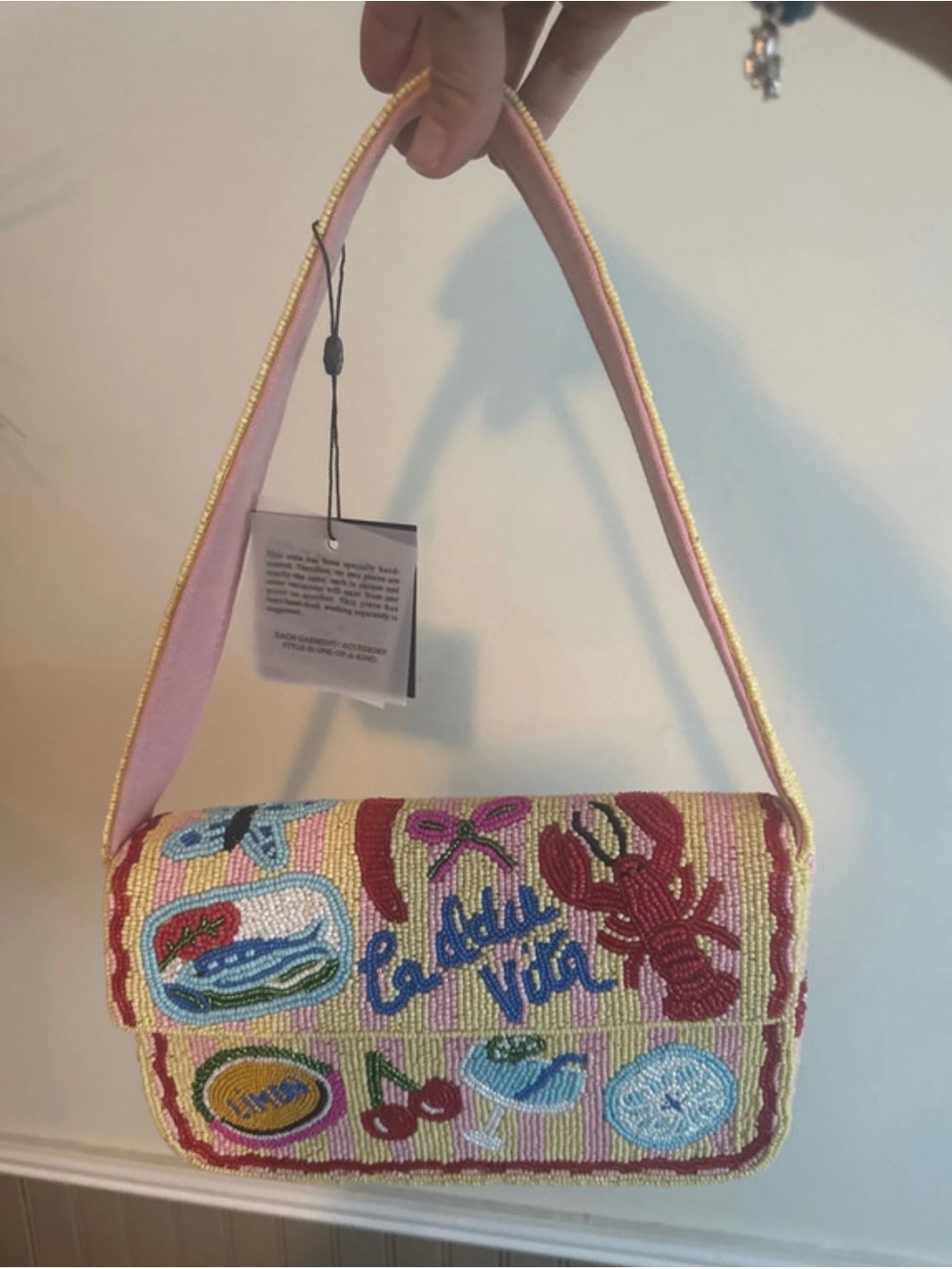 Beaded Pink Shoulder Bag with Coastal Motifs - Picture 1 of 5